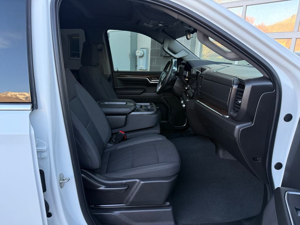 2024 GMC Sierra 1500 SLE