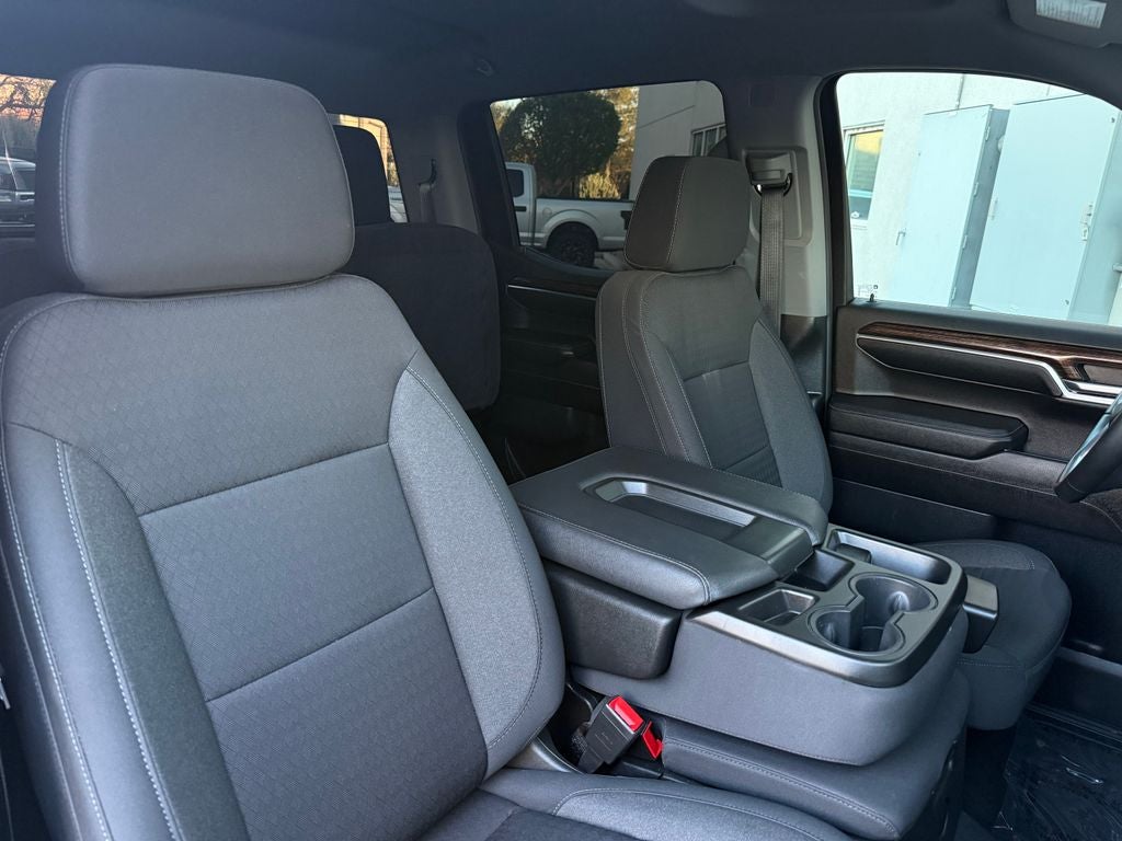 2024 GMC Sierra 1500 SLE