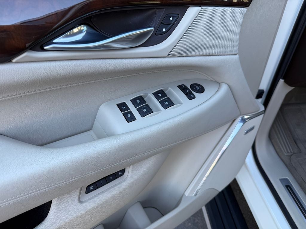 2015 Cadillac Escalade ESV Premium
