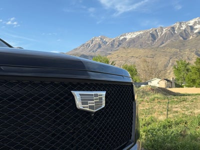 2022 Cadillac Escalade Sport Platinum