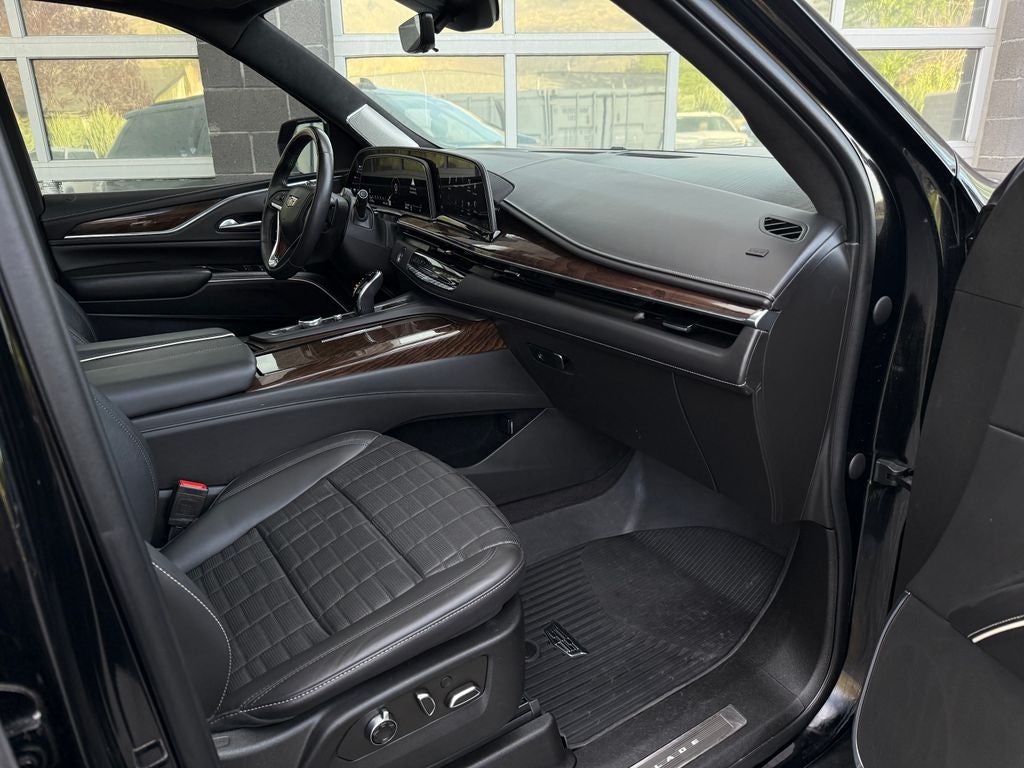 2022 Cadillac Escalade Sport Platinum