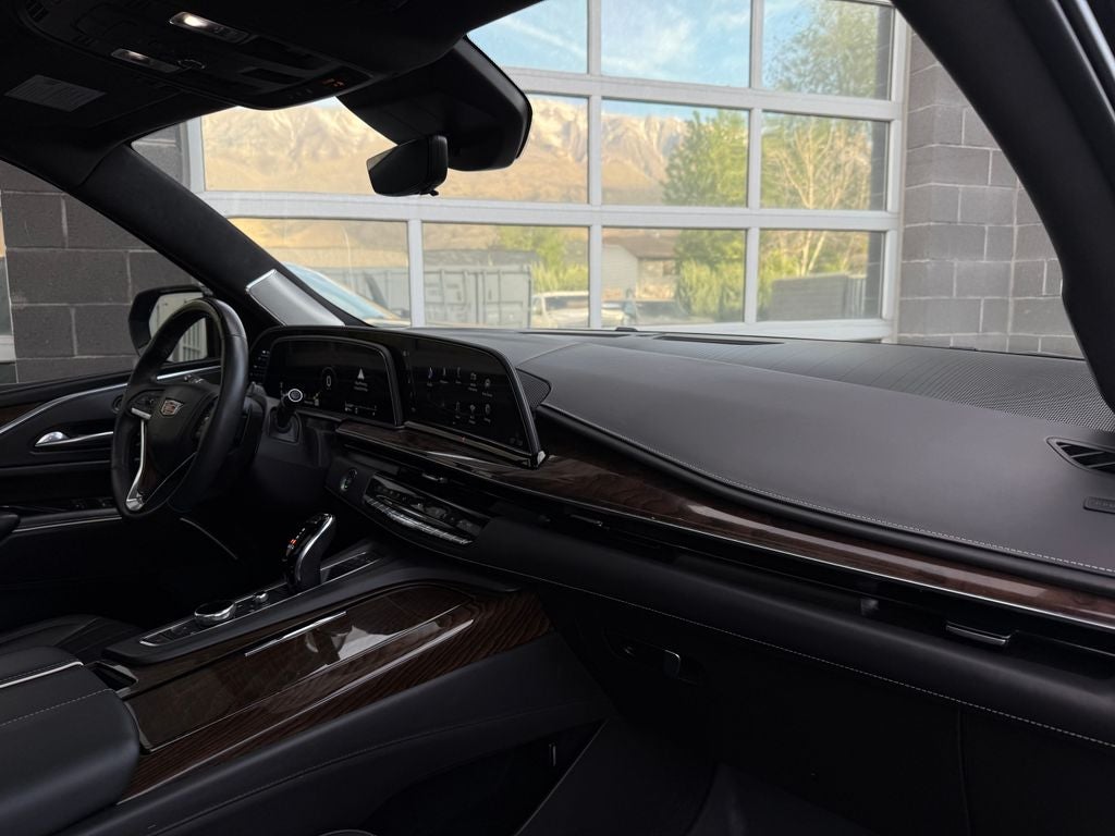 2022 Cadillac Escalade Sport Platinum