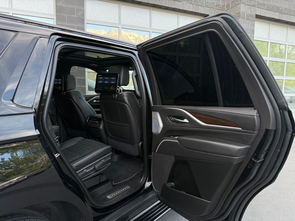 2022 Cadillac Escalade Sport Platinum