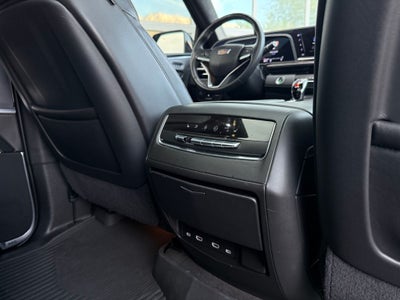 2022 Cadillac Escalade Sport Platinum