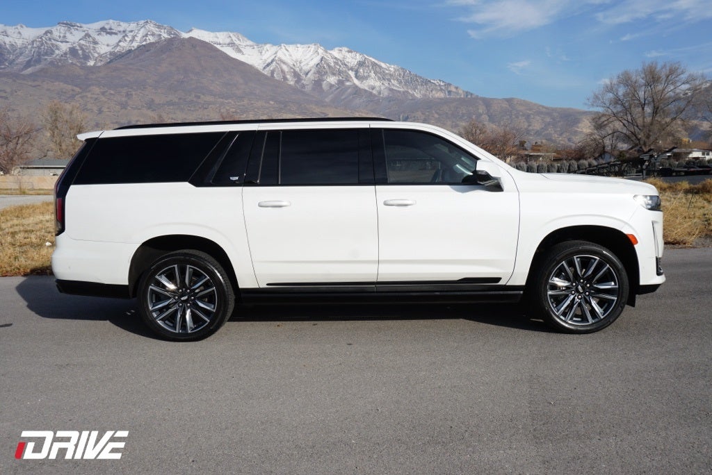 2023 Cadillac Escalade ESV Sport Platinum