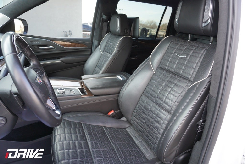 2023 Cadillac Escalade ESV Sport Platinum