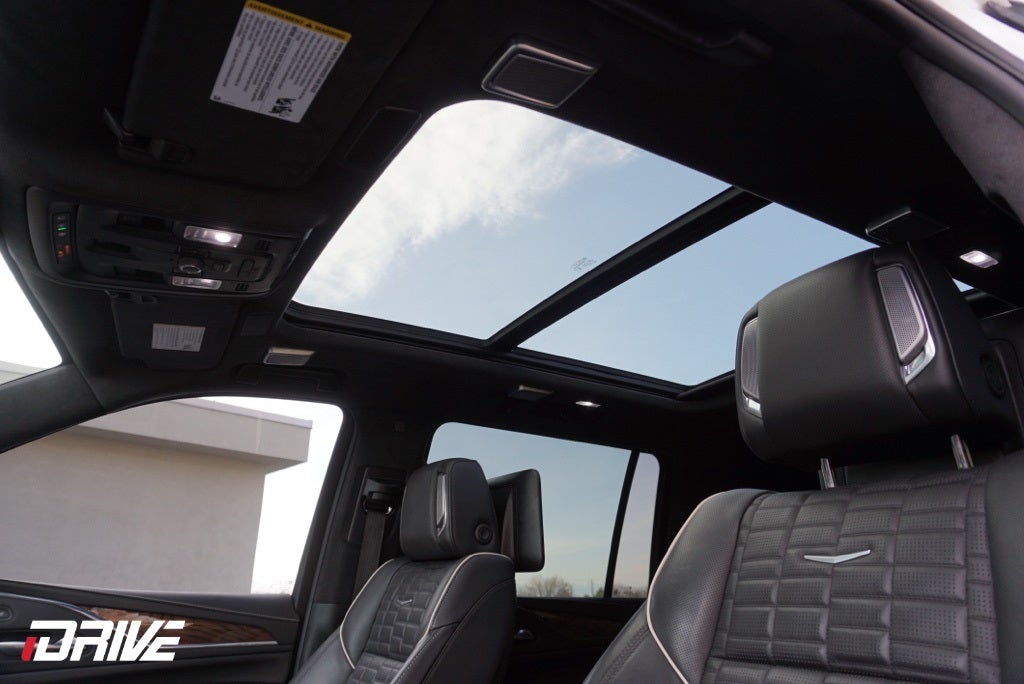 2023 Cadillac Escalade ESV Sport Platinum