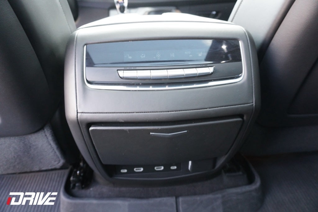 2023 Cadillac Escalade ESV Sport Platinum