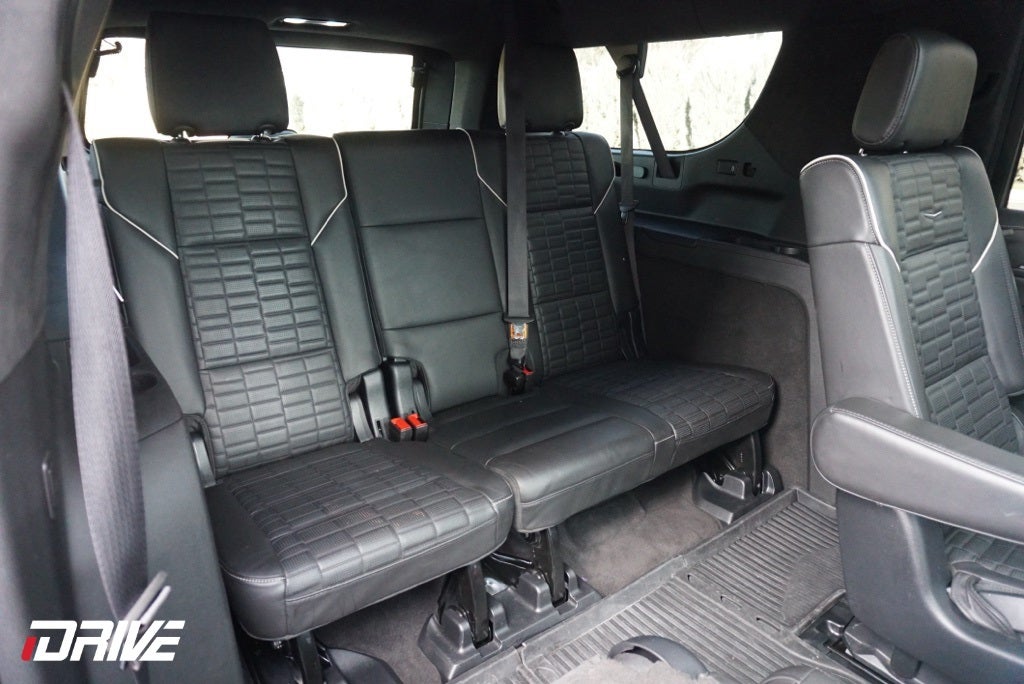 2023 Cadillac Escalade ESV Sport Platinum