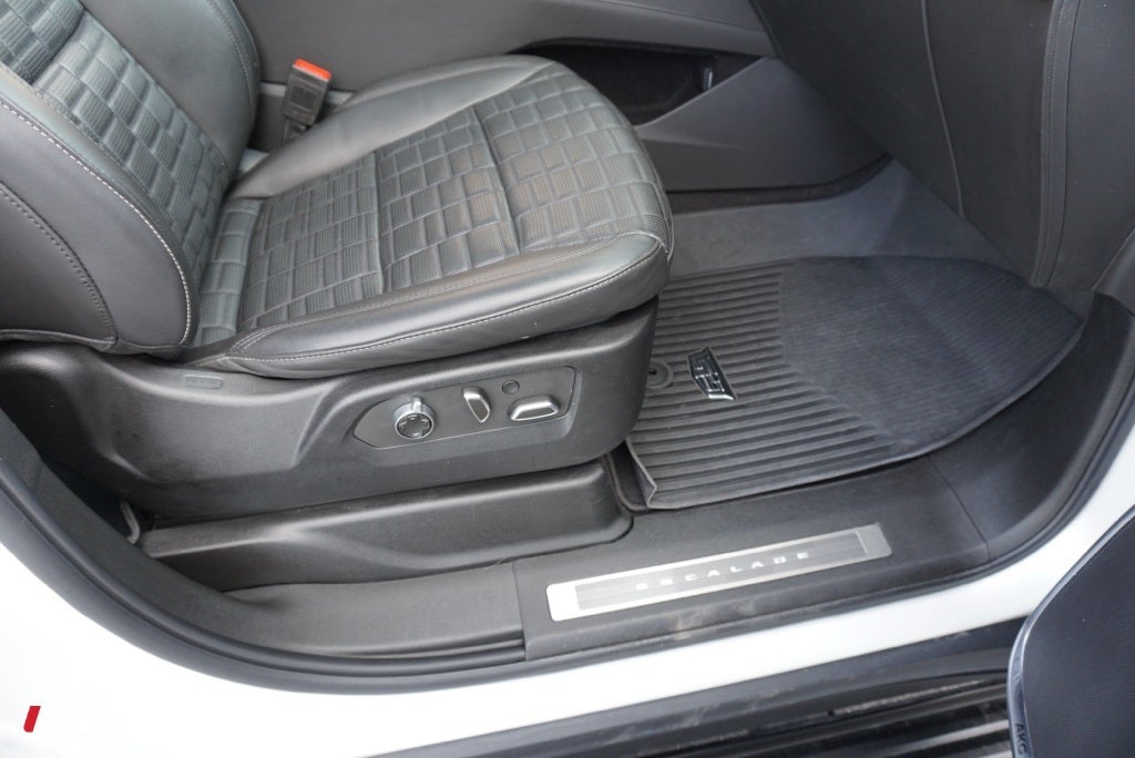 2023 Cadillac Escalade ESV Sport Platinum