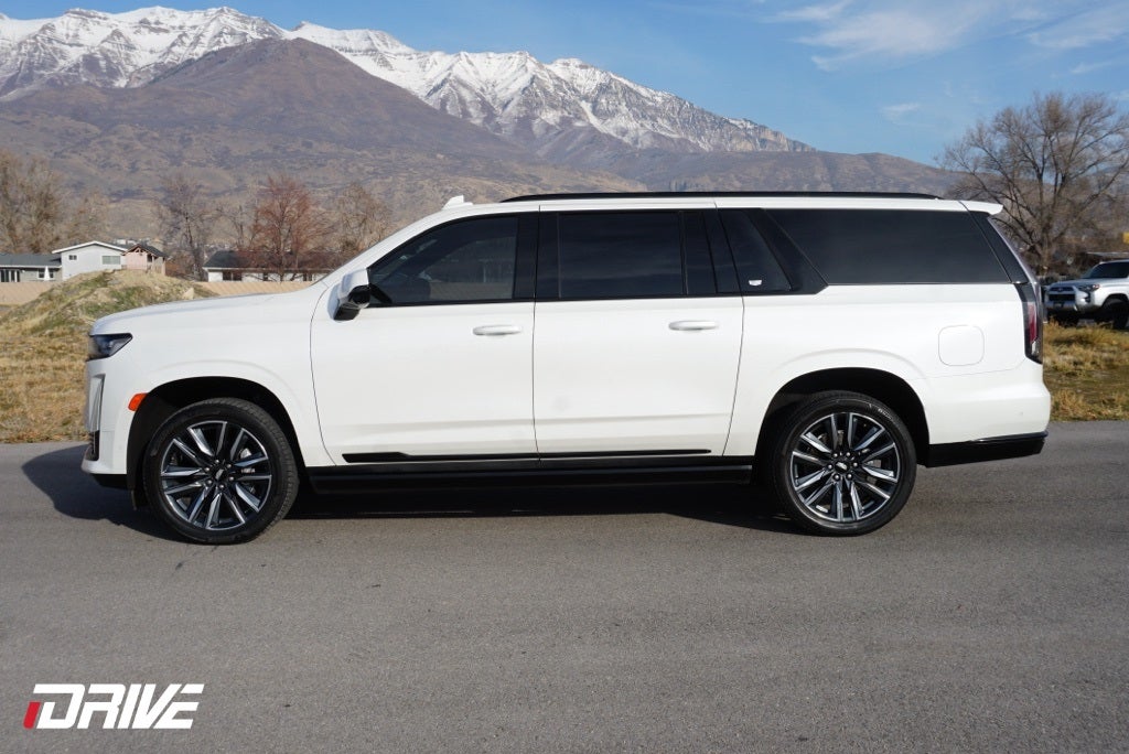 2023 Cadillac Escalade ESV Sport Platinum