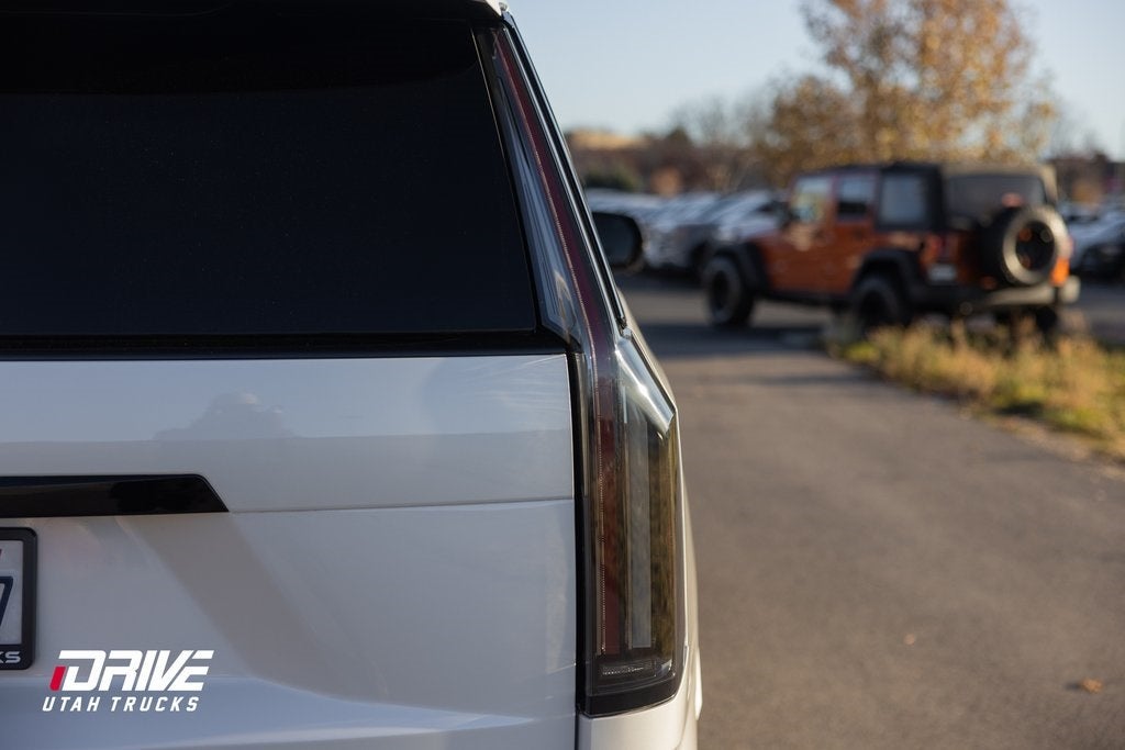 2025 Cadillac Escalade Sport Platinum