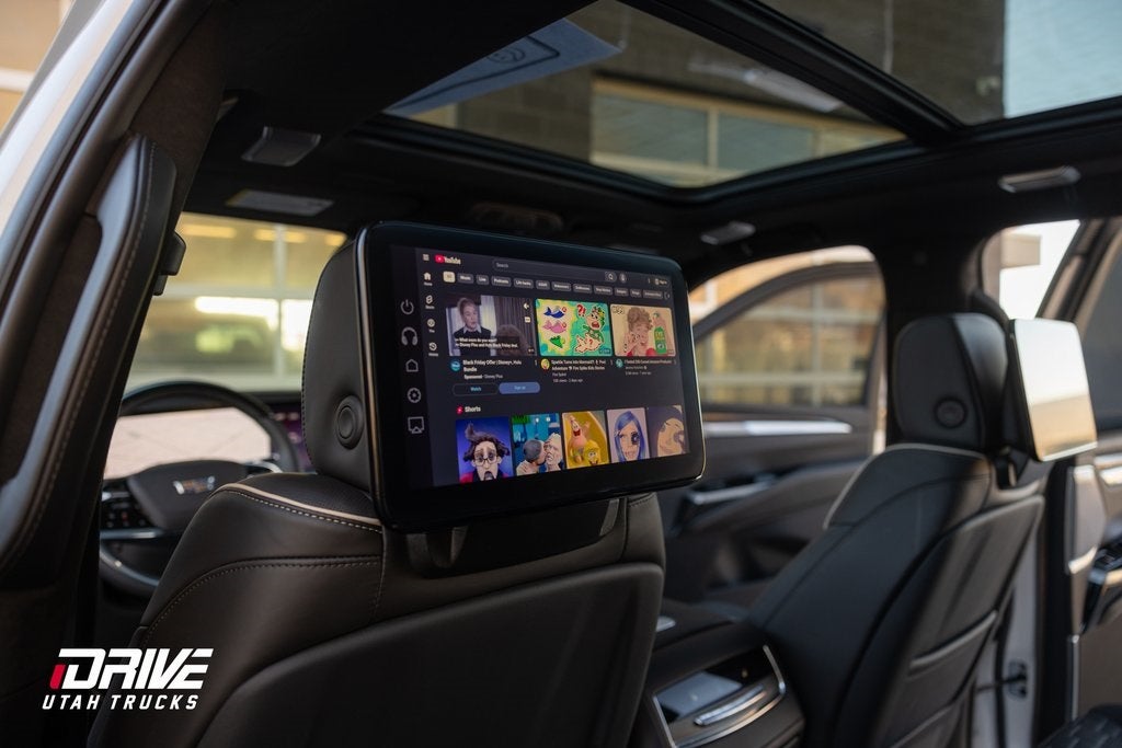 2025 Cadillac Escalade Sport Platinum