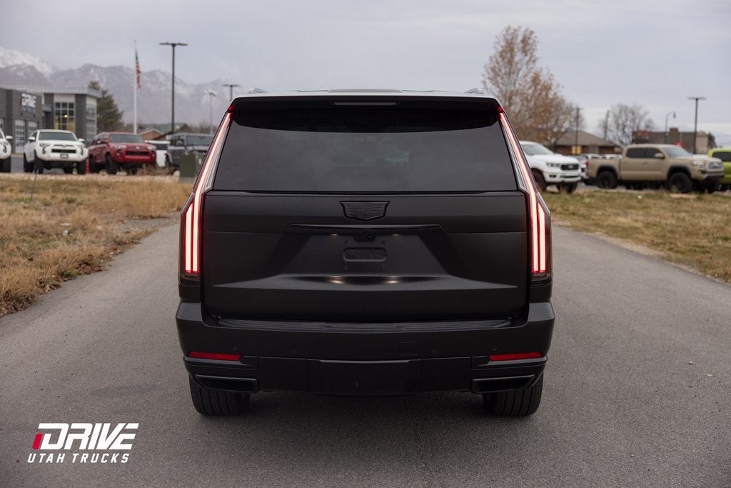 2025 Cadillac Escalade Sport Platinum