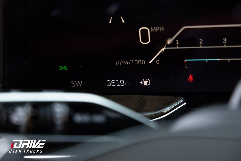 2025 Cadillac Escalade Sport Platinum