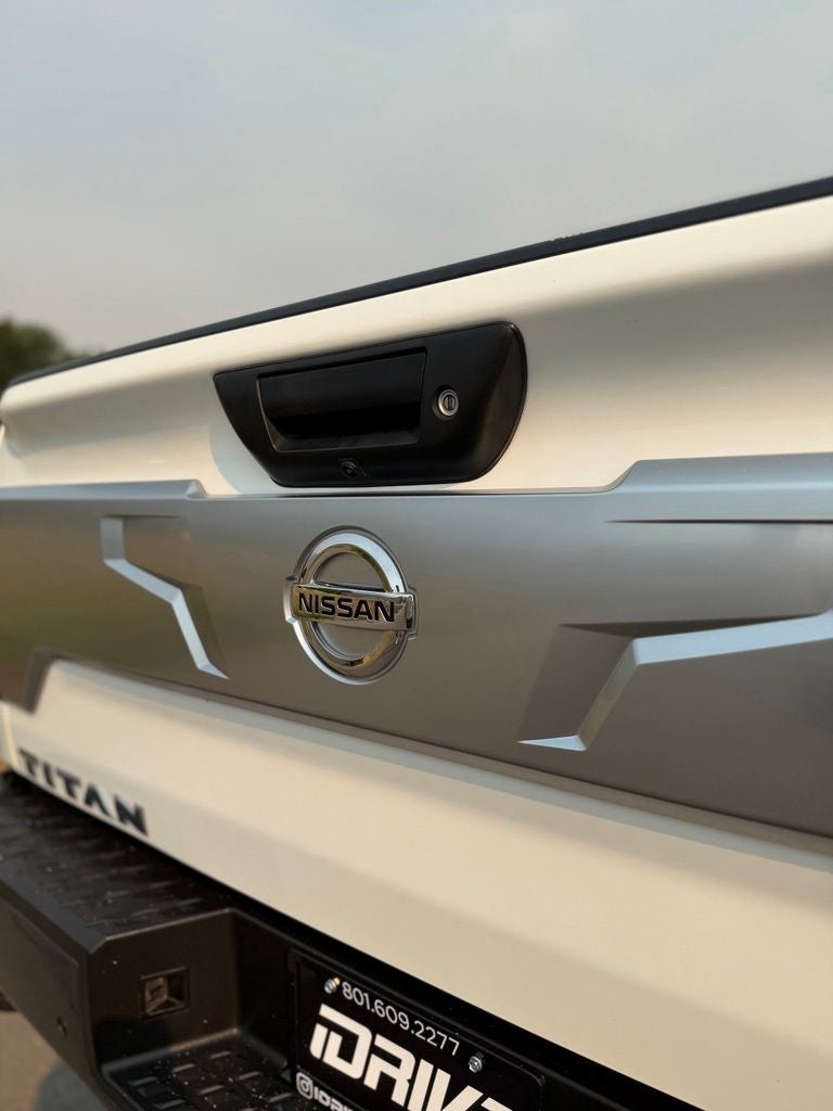 2021 Nissan Titan Platinum Reserve