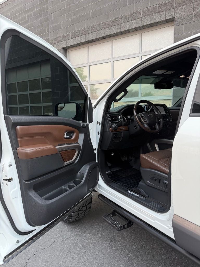 2021 Nissan Titan Platinum Reserve