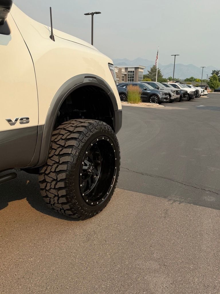2021 Nissan Titan Platinum Reserve