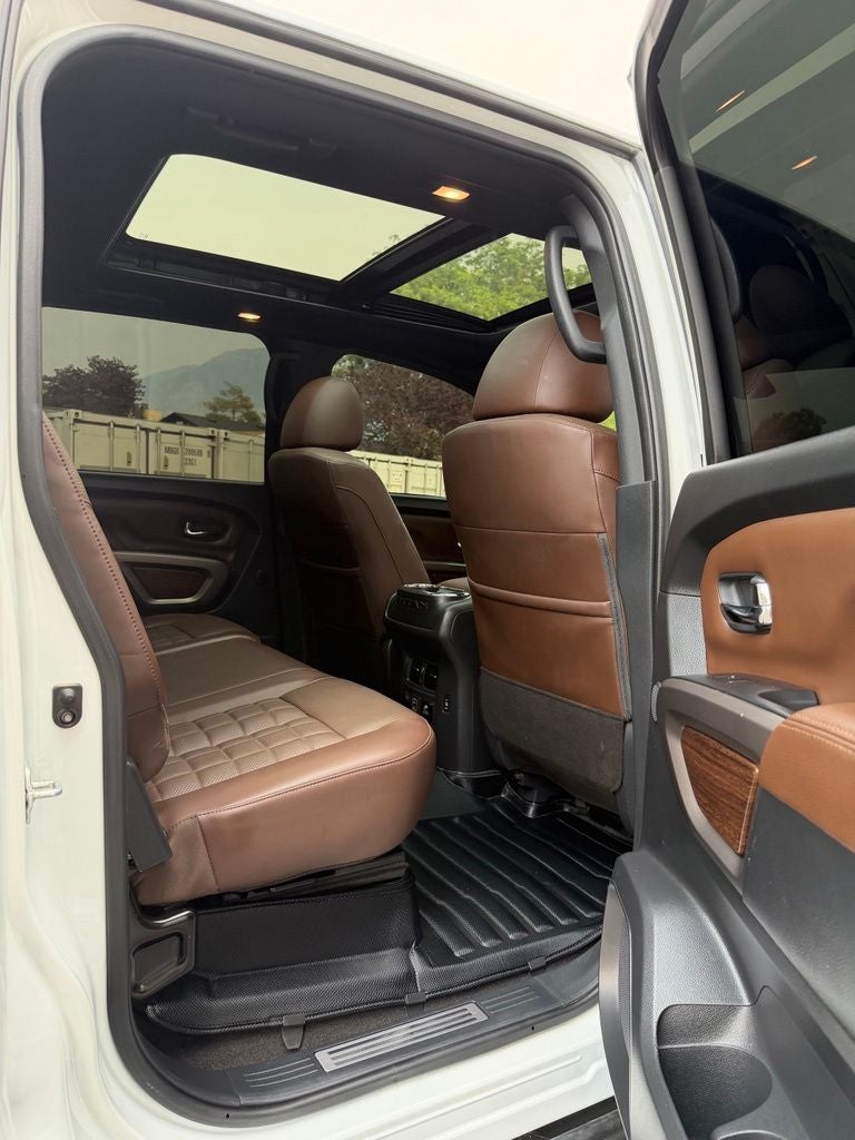 2021 Nissan Titan Platinum Reserve