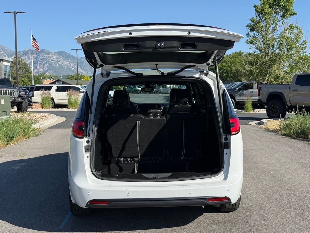 2026 Chrysler Pacifica Limited