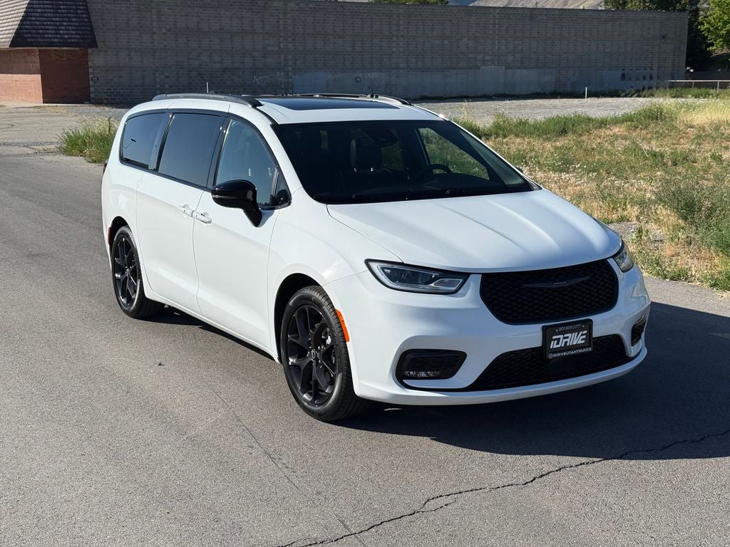2026 Chrysler Pacifica Limited