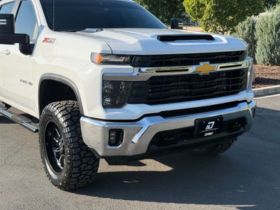 2024 Chevrolet Silverado 2500HD LT
