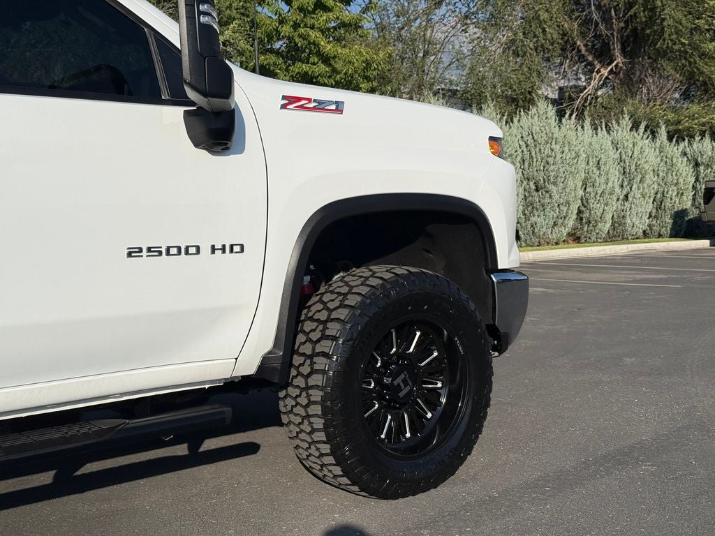 2024 Chevrolet Silverado 2500HD LT