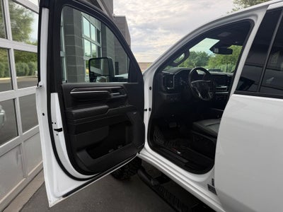 2024 Chevrolet Silverado 3500HD LTZ