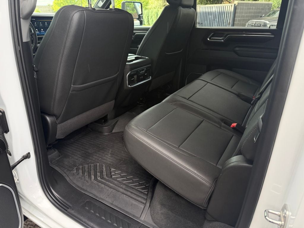 2024 Chevrolet Silverado 3500HD LTZ