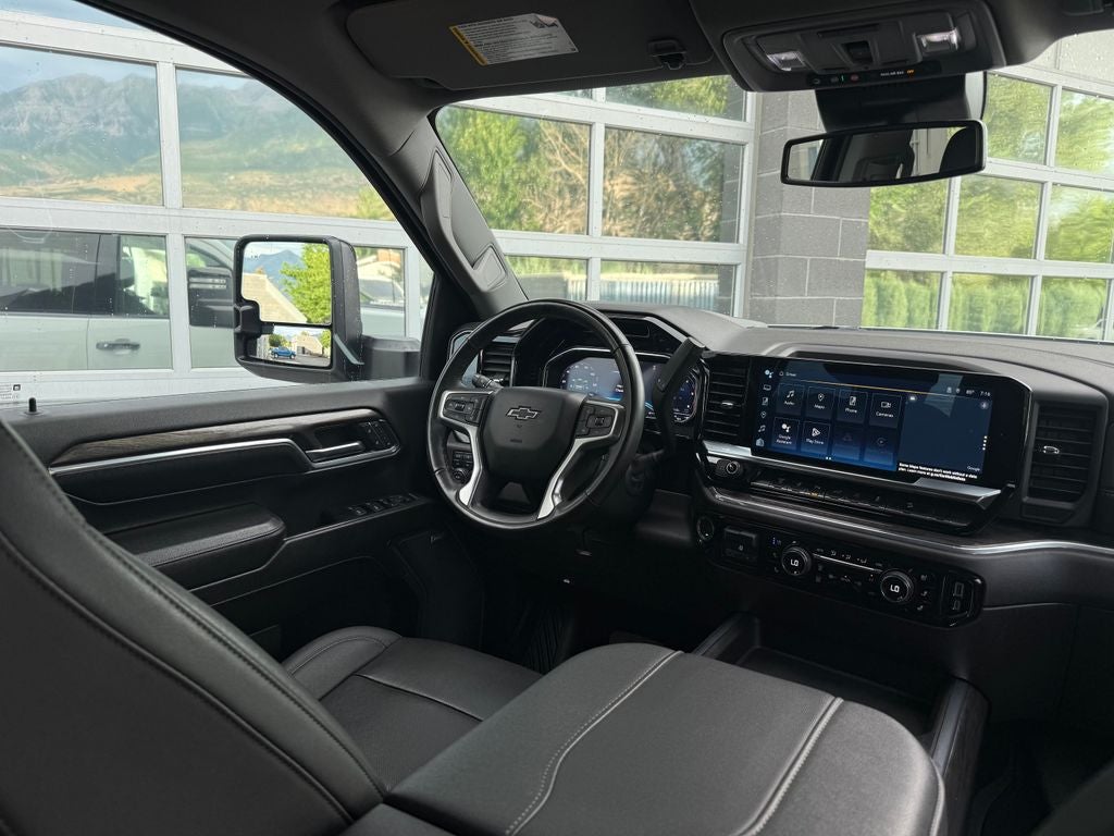 2024 Chevrolet Silverado 3500HD LTZ