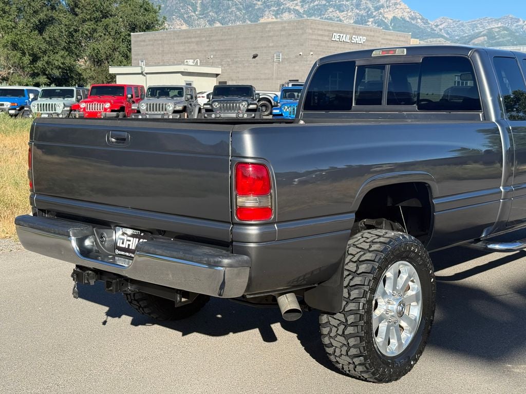 2002 Dodge Ram 2500 4dr Quad Cab 139" WB HD 4WD