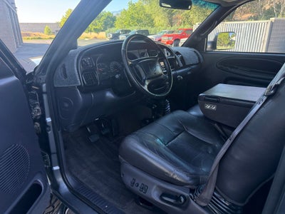 2002 Dodge Ram 2500 4dr Quad Cab 139" WB HD 4WD