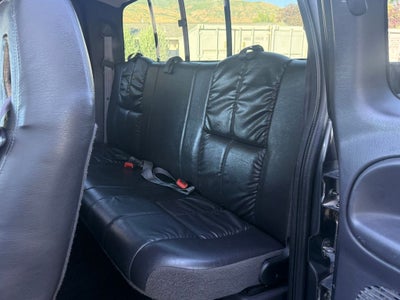 2002 Dodge Ram 2500 4dr Quad Cab 139" WB HD 4WD