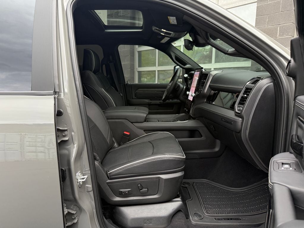 2026 RAM 3500 Limited