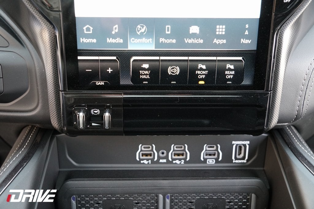 2026 RAM 3500 Limited