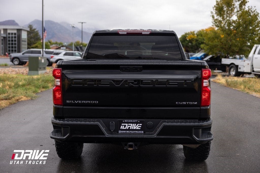 2022 Chevrolet Silverado 1500 Custom