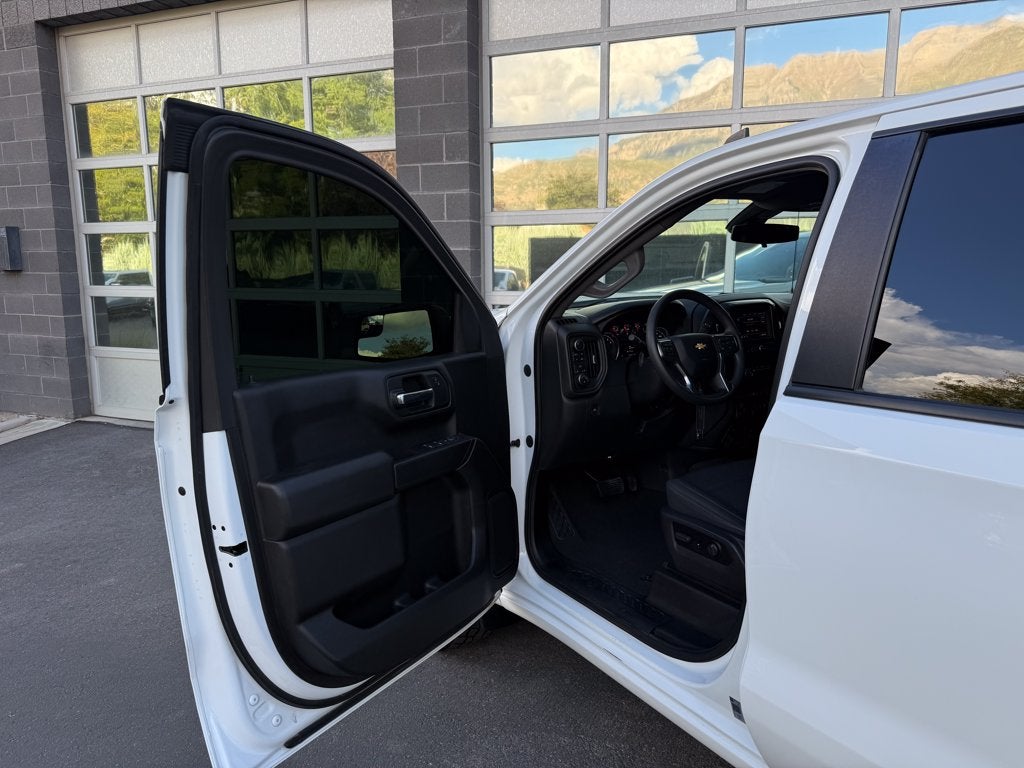 2022 Chevrolet Silverado 1500 LTD Custom