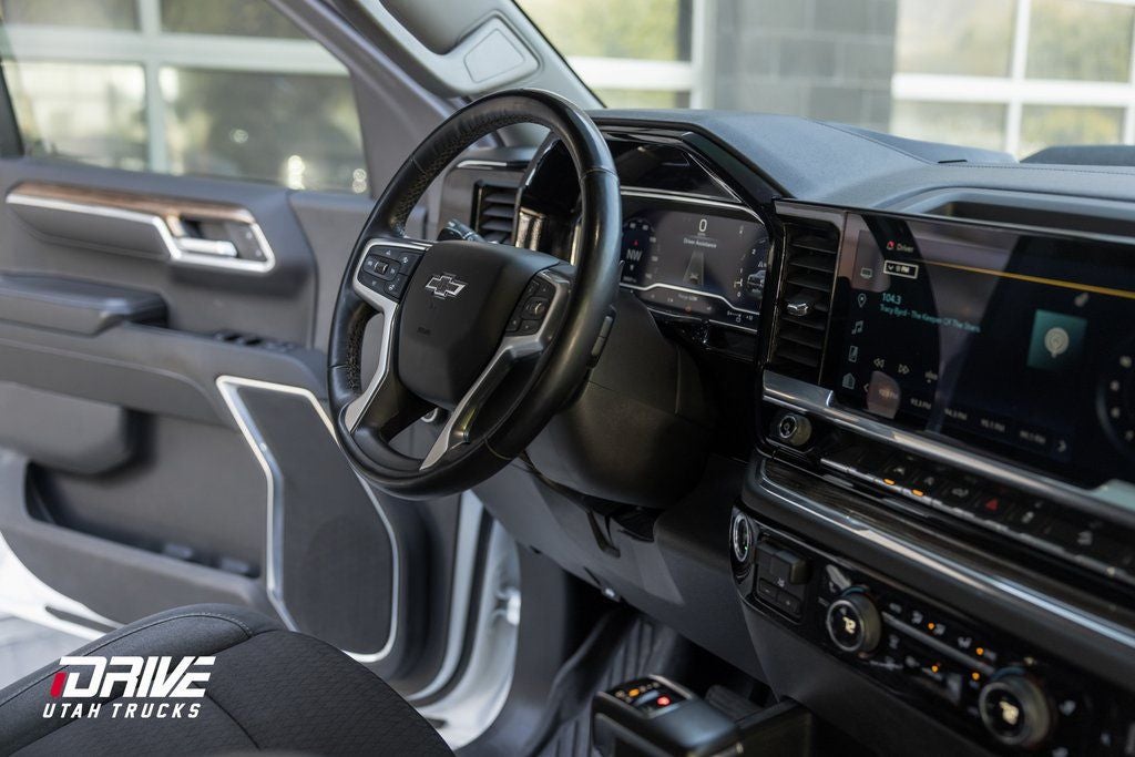 2023 Chevrolet Silverado 1500 LT Trail Boss