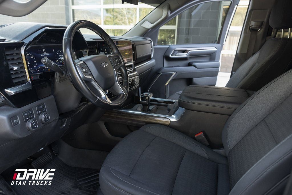 2023 Chevrolet Silverado 1500 LT Trail Boss