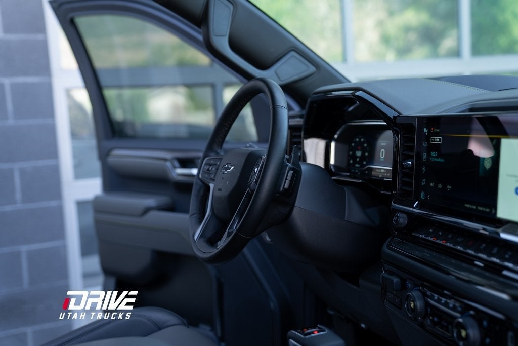 2024 Chevrolet Silverado 1500 ZR2