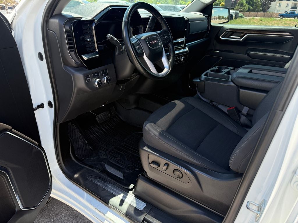 2023 GMC Sierra 1500 SLE