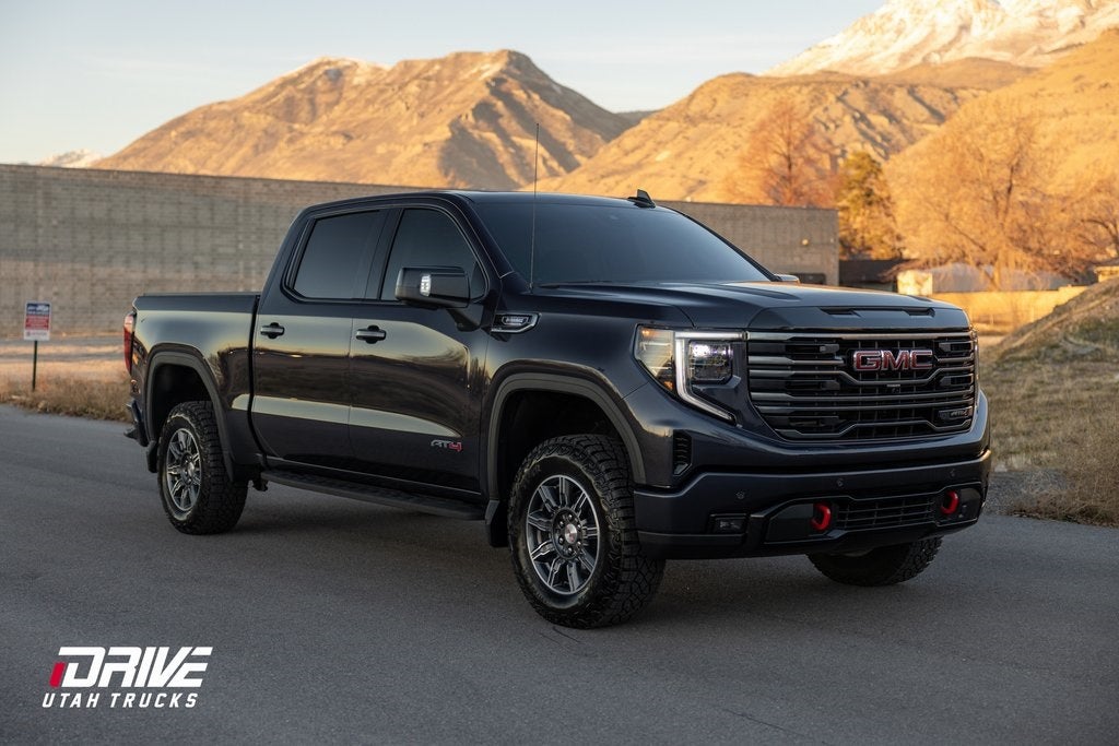 2025 GMC Sierra 1500 AT4