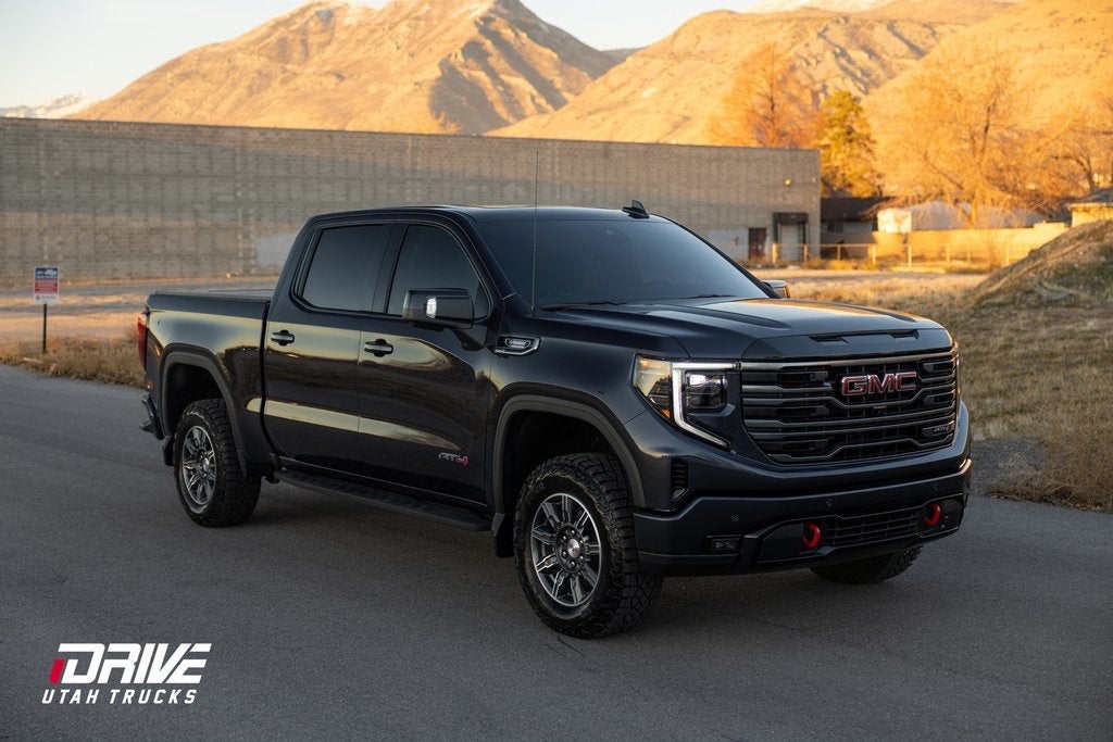 2025 GMC Sierra 1500 AT4