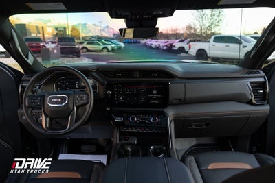 2025 GMC Sierra 1500 AT4