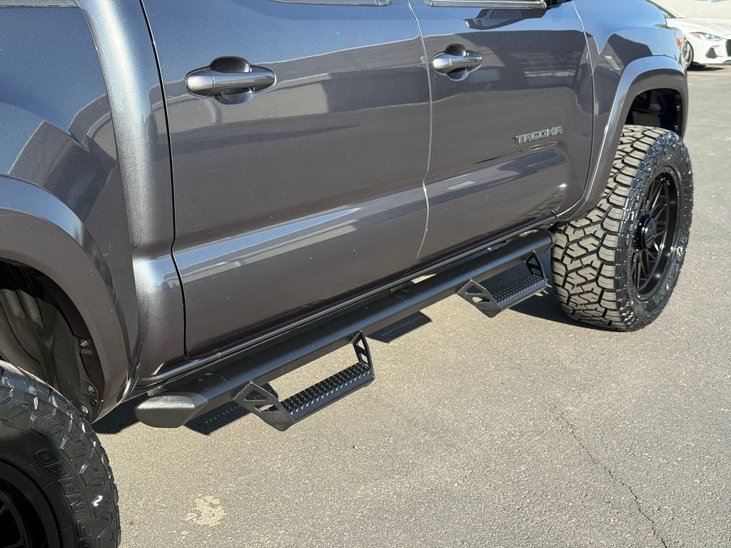 2022 Toyota Tacoma TRD Sport V6