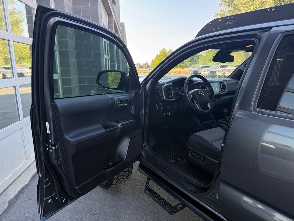2022 Toyota Tacoma TRD Sport V6