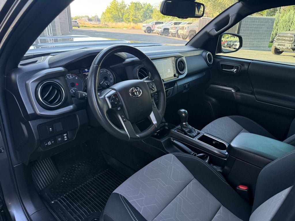 2022 Toyota Tacoma TRD Sport V6
