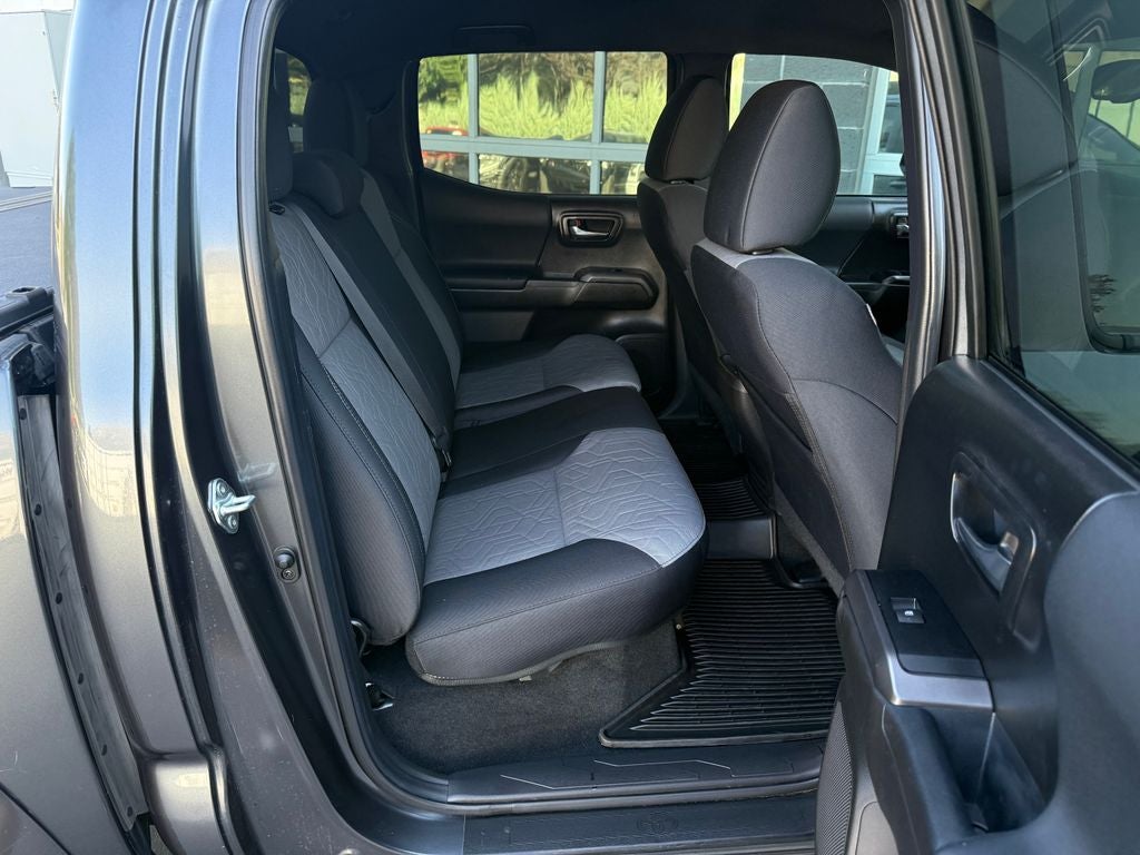 2022 Toyota Tacoma TRD Sport V6