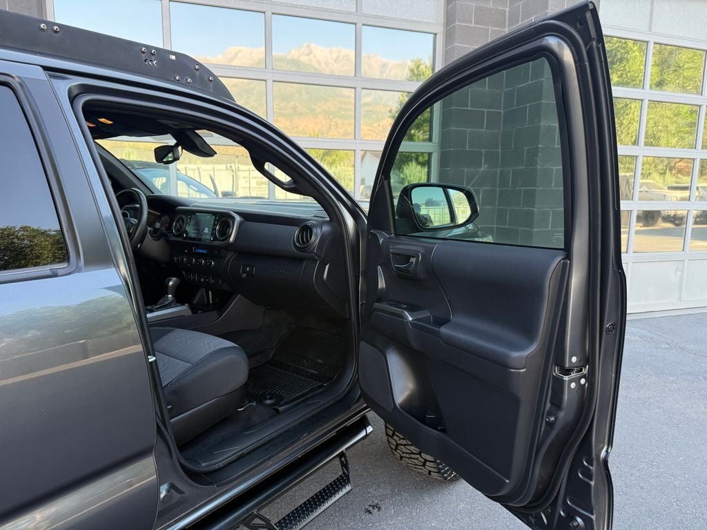 2022 Toyota Tacoma TRD Sport V6