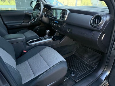 2022 Toyota Tacoma TRD Sport V6